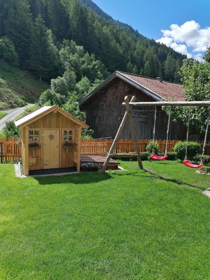 Hanslers Hof Arzl im Pitztal Bagian luar foto